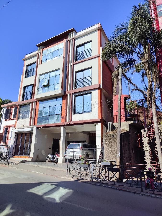 Valiha Hotel Antananarywa Zewnętrze zdjęcie