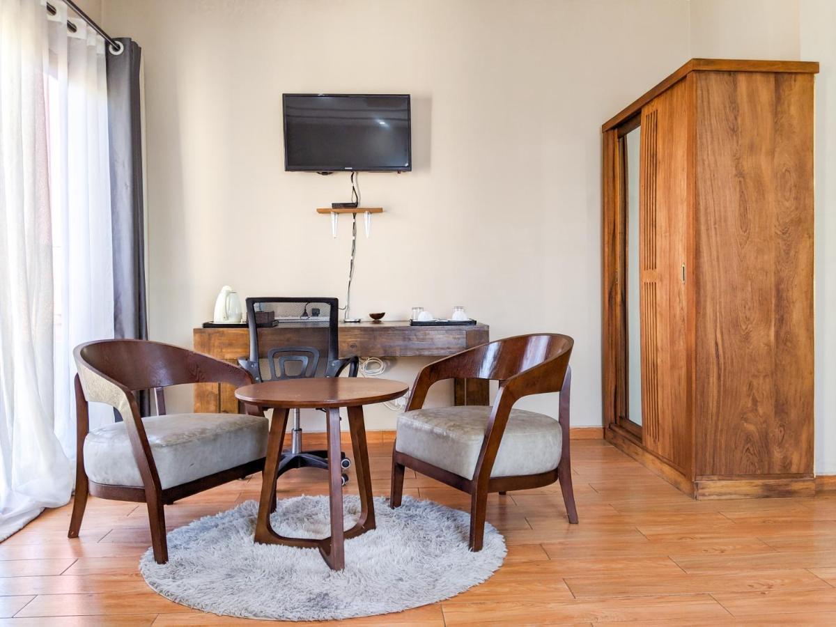 Valiha Hotel Antananarywa Zewnętrze zdjęcie