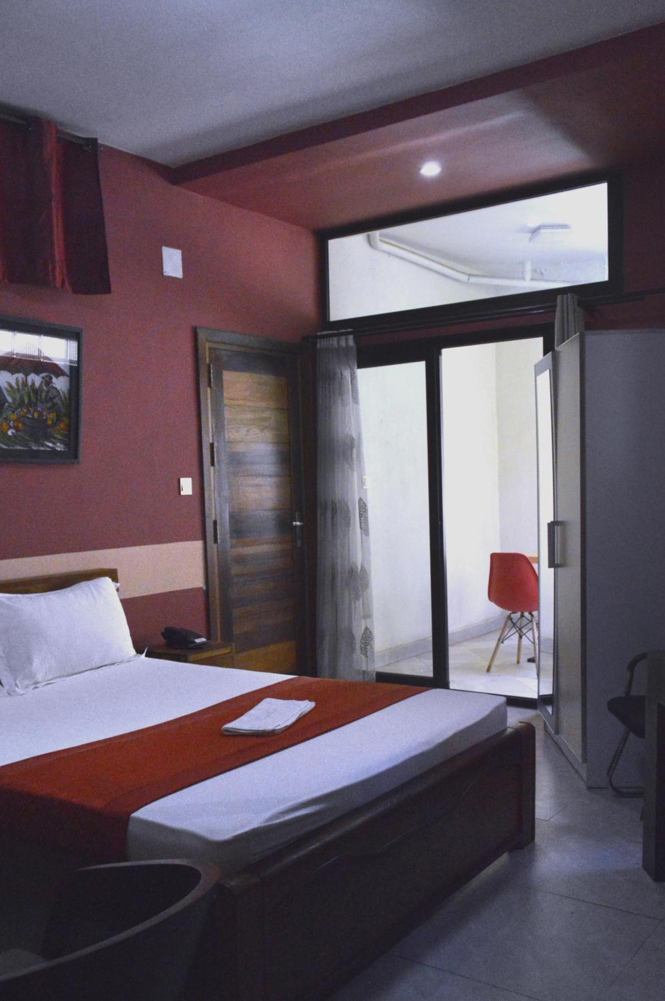 Valiha Hotel Antananarywa Zewnętrze zdjęcie